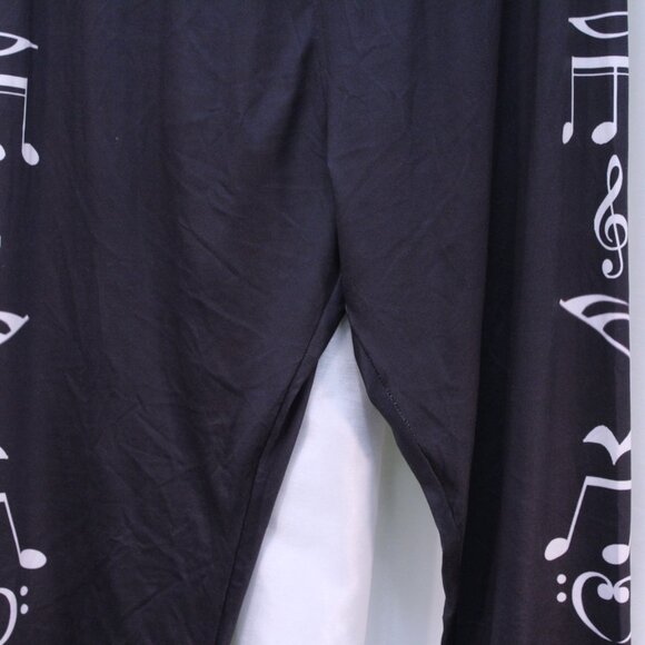 Chic Black Graphic Joggers for Women - Picture 6 of 13